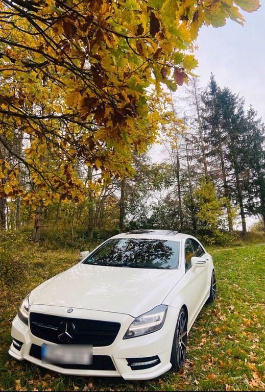 Gebraucht Mercedes CLS350 252 PS (185 kW) 2014 Weiß Limousine