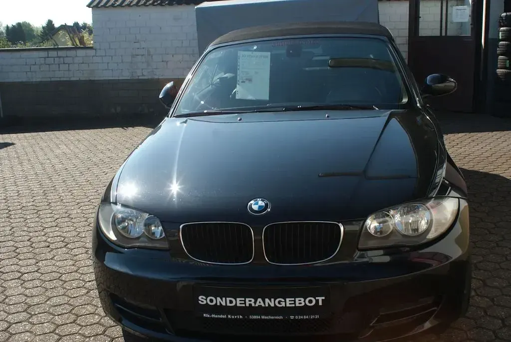 Gebraucht BMW 118 Cabriolet Advantage 143 PS (105 kW) 2008 Saphirschwarz Cabrio