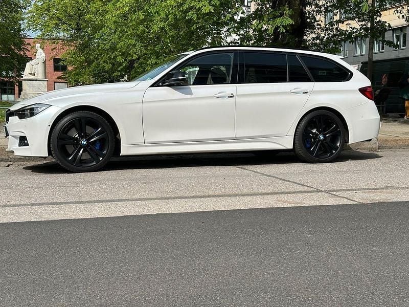 Weiß Gebraucht 2018 BMW 340 M Sport Kombi | 27.000 € (Superpreis) - Bild 1/4