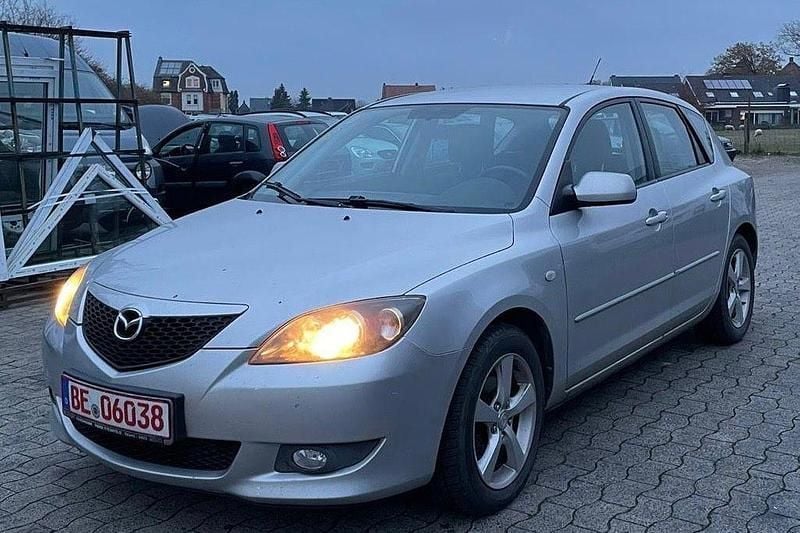 Silber Gebraucht 2005 Mazda 3 Inclusive Limousine | 900 € (Guter Preis) - Bild 1/4