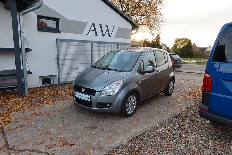 Grau Gebraucht 2010 Suzuki Splash Club Kleinwagen | 4.550 € (Fairer Preis) - Bild 1/4