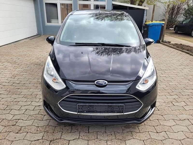 Gebraucht Ford B-MAX Trend 101 PS (74 kW) 2017 Iridiumschwarz metallic Van / Kleinbus