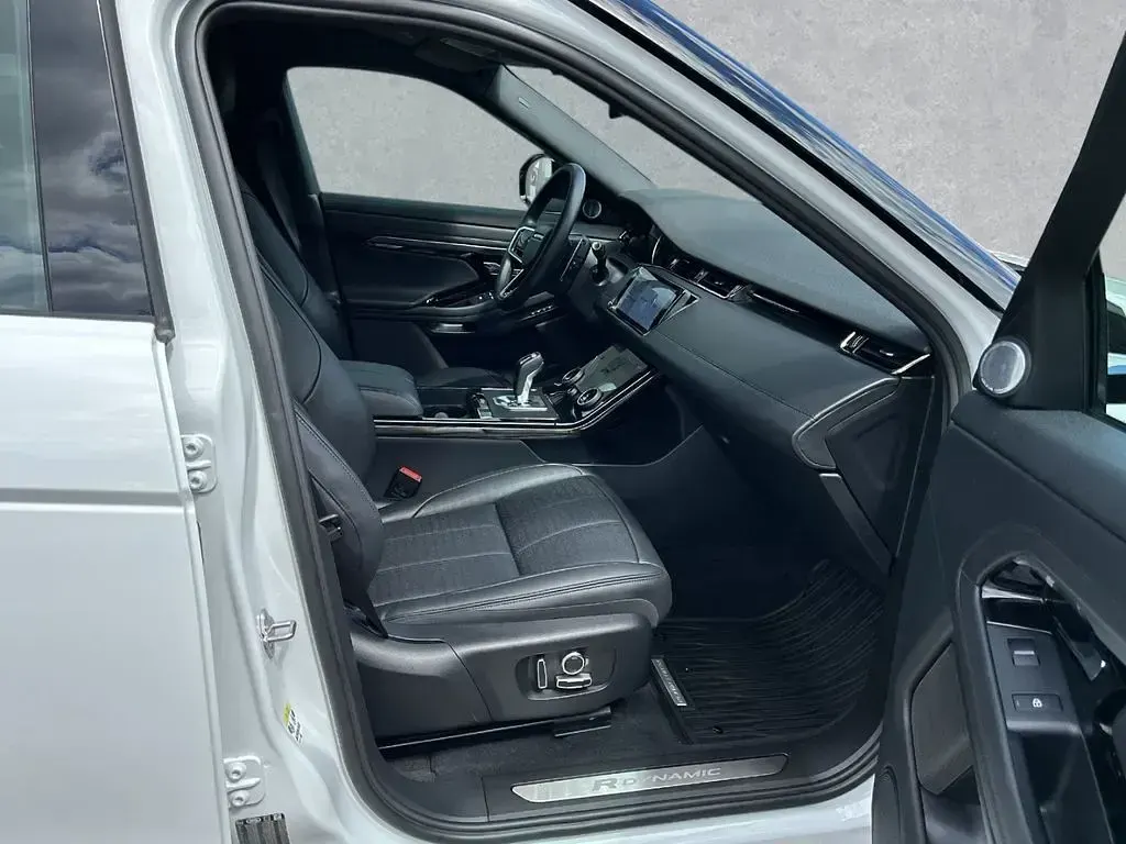 Gebraucht Land Rover Range Rover evoque HSE Dynamic 163 PS (119 kW) 2023 Weiß SUV