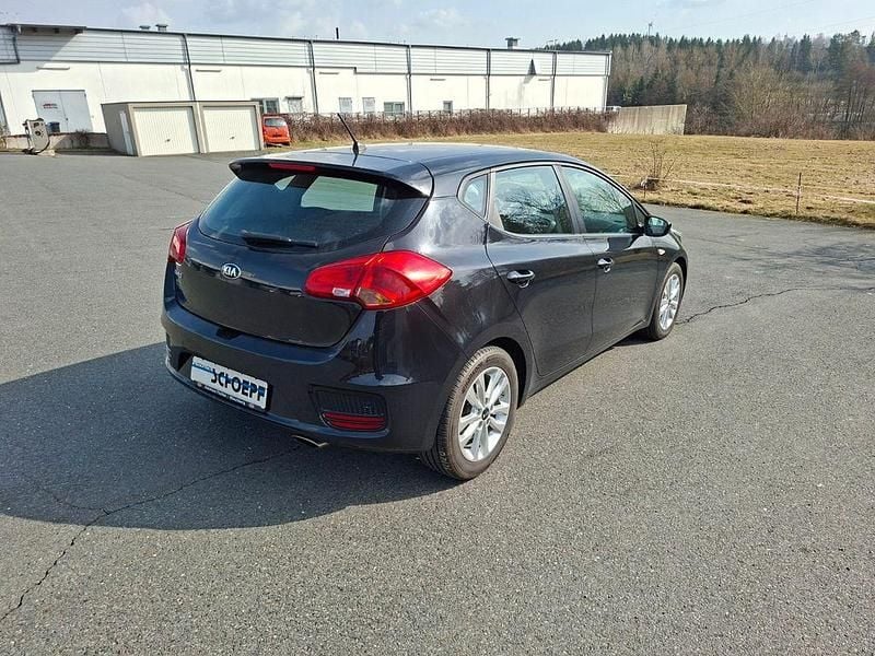 Gebraucht Kia Ceed Edition 7 99 PS (72 kW) 2018 Schwarz Kleinwagen