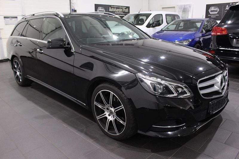 Usata Mercedes E250 204 CV (150 kW) 2013 Nero Berlina