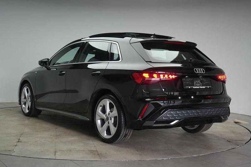 Gebraucht Audi A3 S-Line 150 PS (110 kW) 2025 Schwarz Limousine