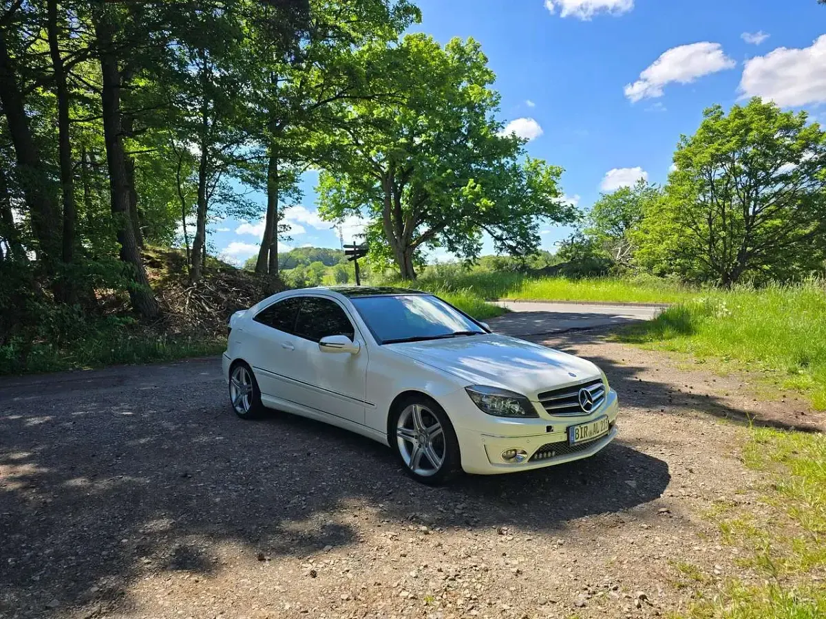 Gebraucht Mercedes CLC200 AMG 184 PS (135 kW) 2010 Weiß Coupé