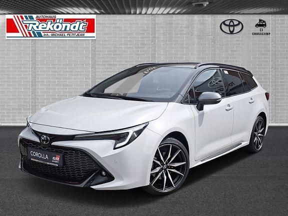 Dynamic grey/dach schwarz Gebraucht 2024 Toyota Corolla Sport Kombi | 34.990 € (Teuer) - Bild 1/4