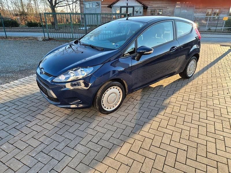 Blau Gebraucht 2010 Ford Fiesta Trend Kleinwagen | 1.499 € (Superpreis) - Bild 1/4