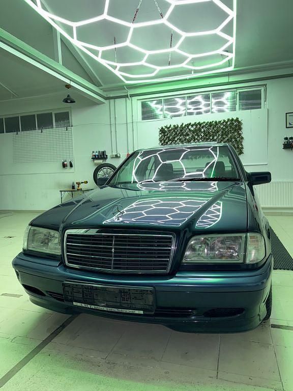 Blau Gebraucht 1999 Mercedes 220 Limousine | 5.500 € - Bild 1/4