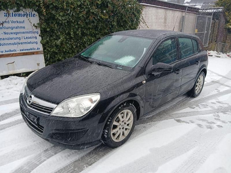 Gebraucht Opel Astra 116 PS (85 kW) 2008 Schwarz Limousine