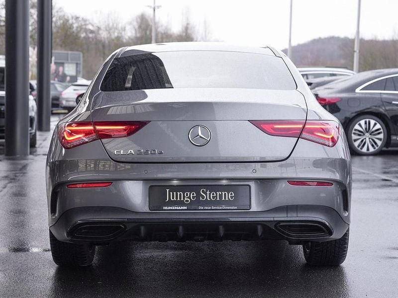 Gebraucht Mercedes CLA250e AMG 218 PS (160 kW) 2022 Grau Limousine