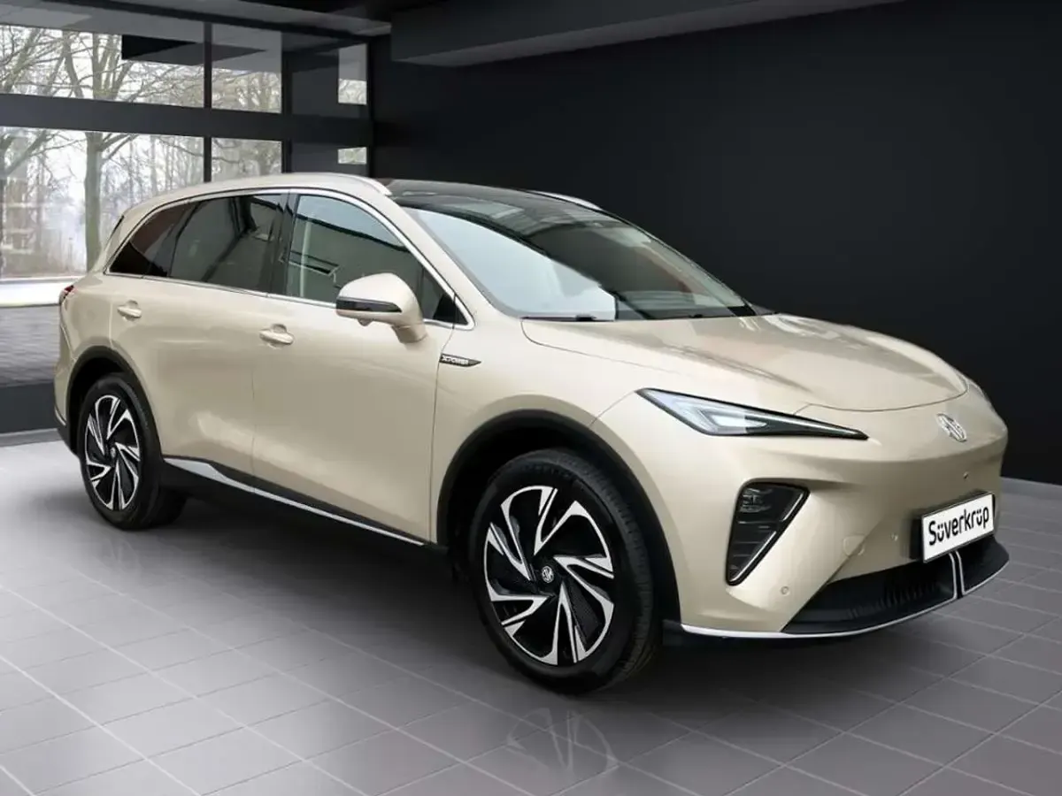 Gebraucht MG MGS6 EV Luxury 266 kW (362 PS) 2026 Goldgelb SUV