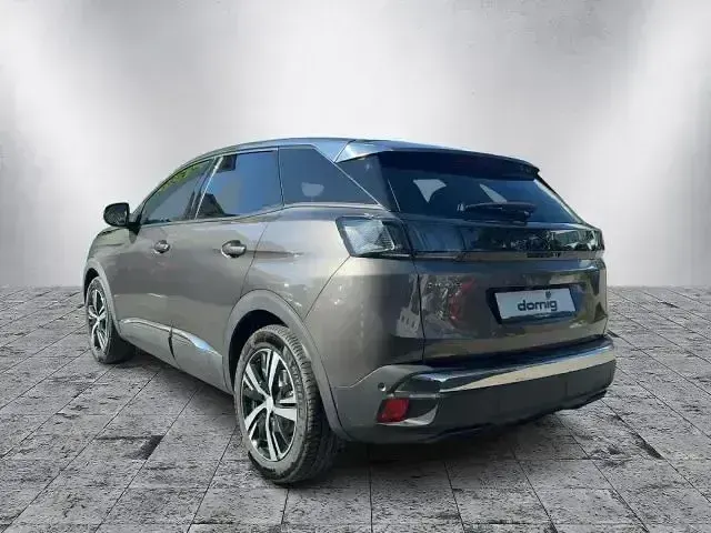 Gebraucht Peugeot 3008 Allure 131 PS (96 kW) 2023 Platinium grau metallic SUV