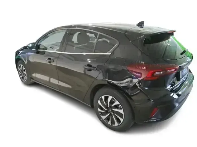 Gebraucht Ford Focus Titanium 155 PS (114 kW) 2026 Schwarz Limousine