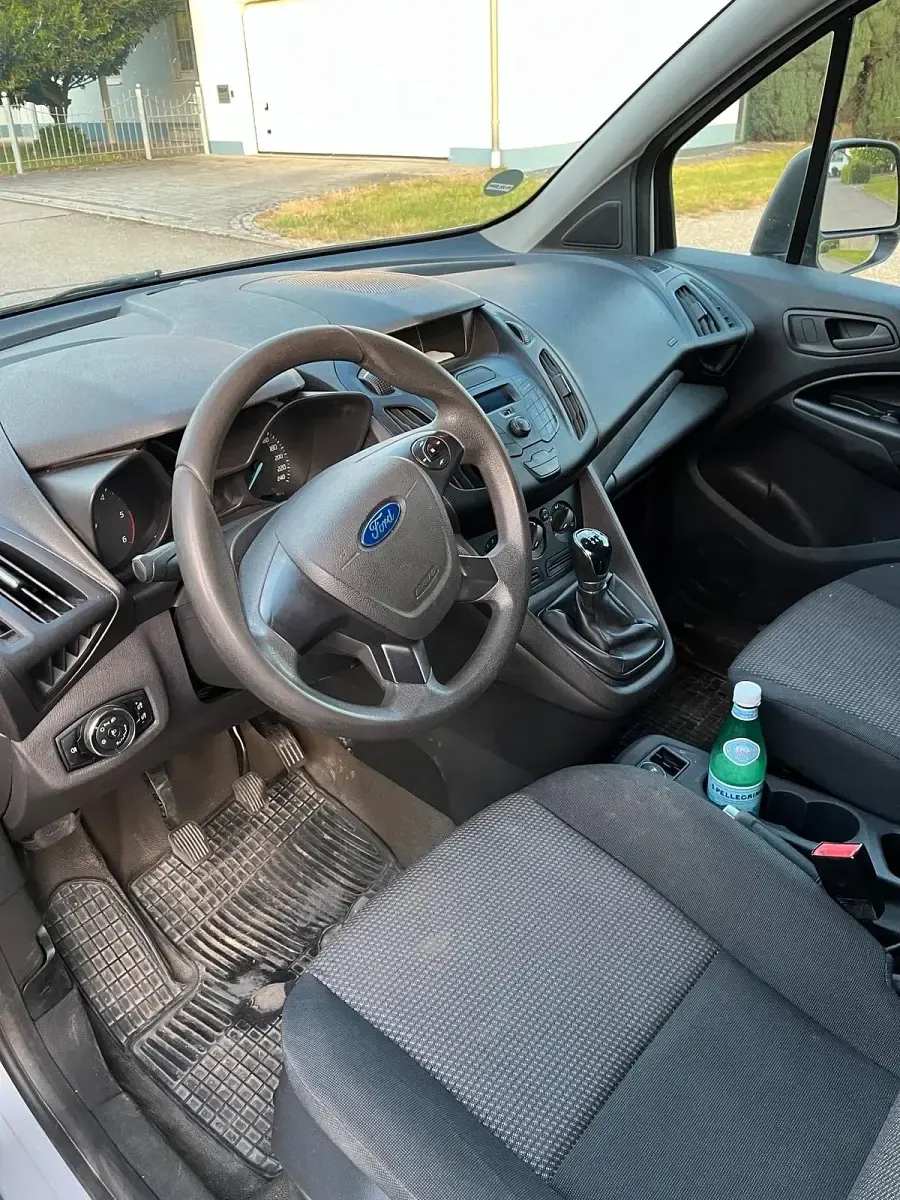 Gebraucht Ford Transit Connect 95 PS (69 kW) 2015 Grau Van / Kleinbus