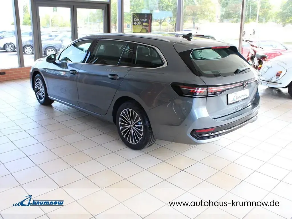 Neu VW Passat Elegance 150 PS (110 kW) 2026 Grau Kombi