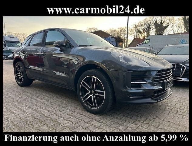 Gebraucht Porsche Macan Turbo 245 PS (180 kW) 2021 Vulkan grau (metallic) SUV