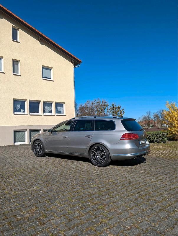 Gebraucht VW Passat 176 PS (129 kW) 2014 Grau Kombi