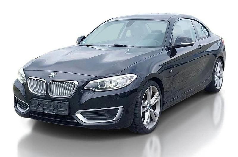 Schwarz Gebraucht 2015 BMW 220 Shadowline Coupé | 11.990 € (Superpreis) - Bild 1/4