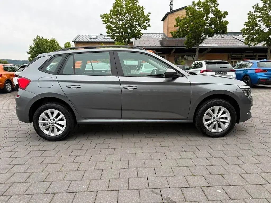 Gebraucht Skoda Kamiq Ambition 110 PS (80 kW) 2024 Grau SUV