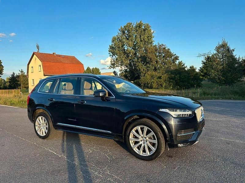 Gebraucht Volvo XC90 Inscription 235 PS (172 kW) 2017 Blau SUV