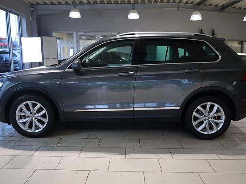 Gebraucht VW Tiguan 190 PS (139 kW) 2019 Indiumgrau SUV