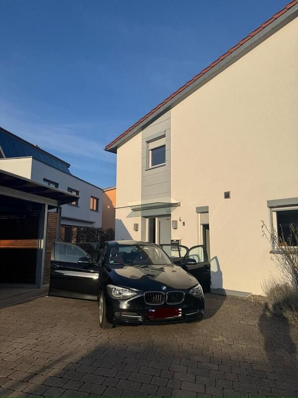 Schwarz Gebraucht 2014 BMW 116 Kleinwagen | 7.999 € (Fairer Preis) - Bild 1/4