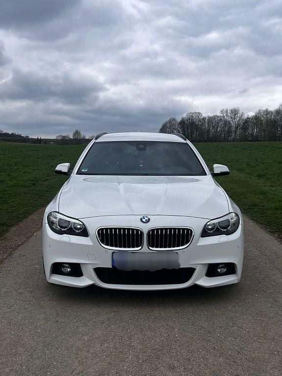 Gebraucht BMW 530 Shadowline 258 PS (189 kW) 2016 Weiß Kombi