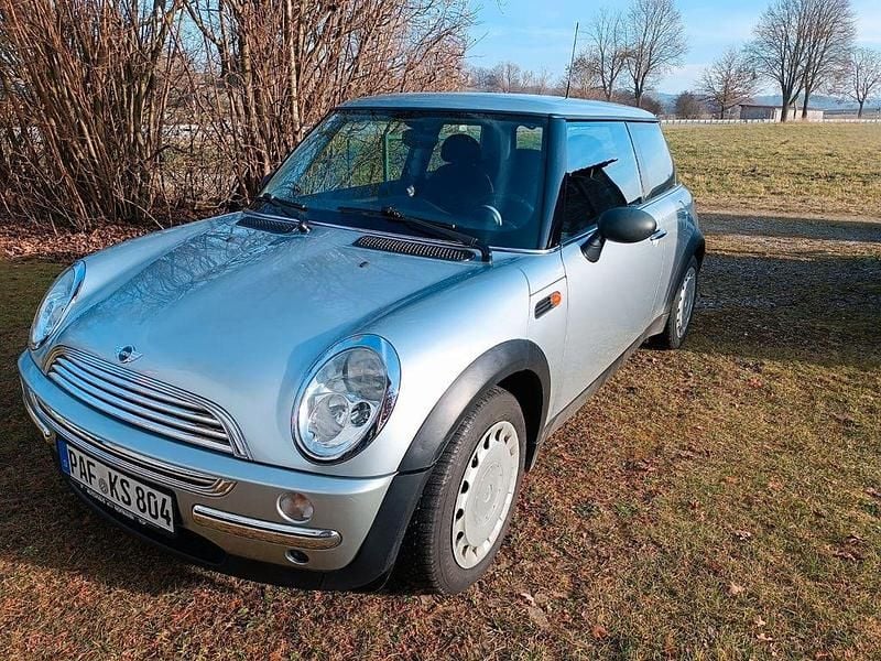 Grau Gebraucht 2004 Mini ONE Kleinwagen | 2.400 € (Fairer Preis) - Bild 1/4