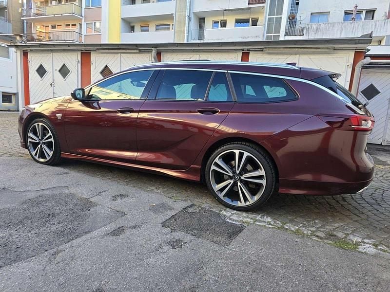 Gebraucht Opel Insignia Exklusiv 209 PS (153 kW) 2018 Andere farben Kombi