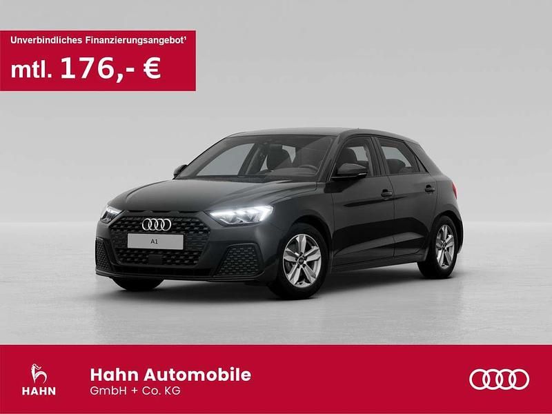 Mythosschwarz metallic Neu 2025 Audi A1 Kleinwagen | 25.949 € (Guter Preis) - Bild 1/3