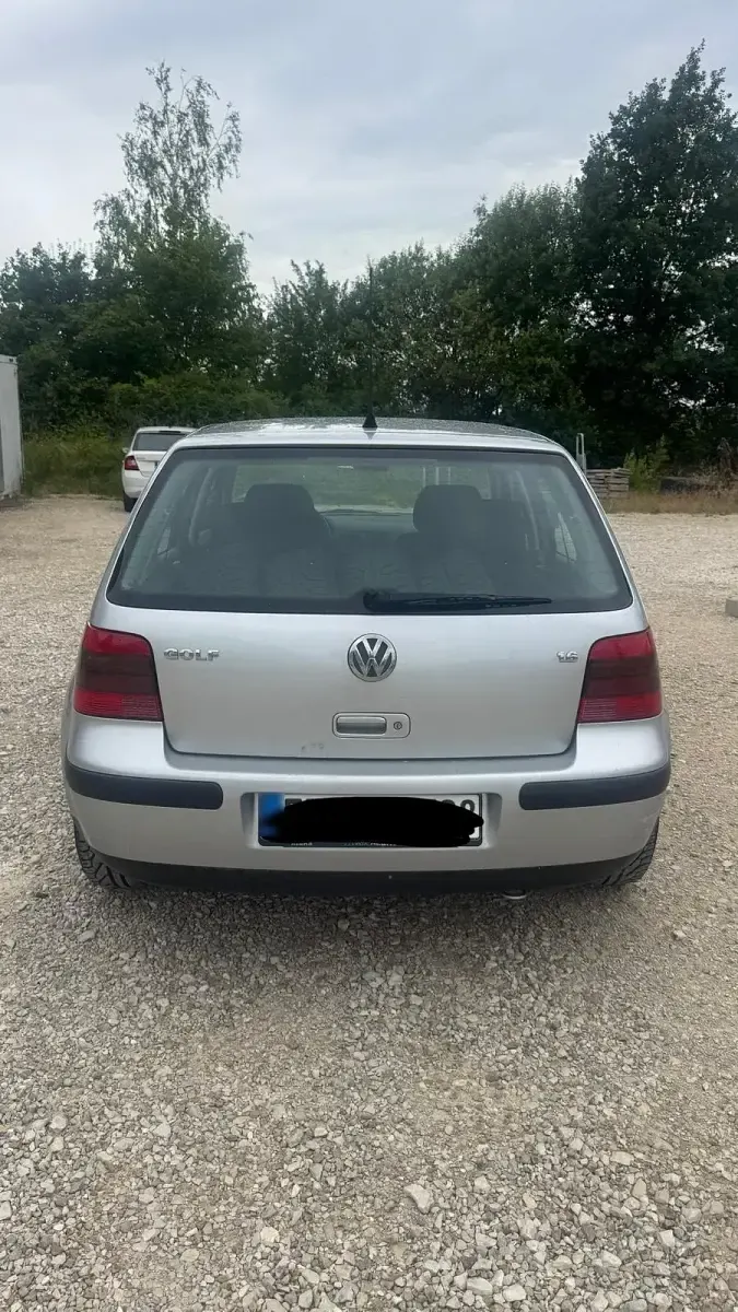 Gebraucht VW Golf IV 105 PS (77 kW) 2003 Silber Limousine