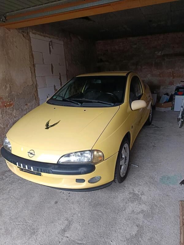 Gelb Gebraucht 2000 Opel Tigra Coupé | 950 € (Guter Preis) - Bild 1/4