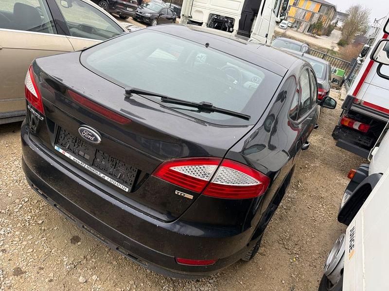Gebraucht Ford Mondeo Trend 116 PS (85 kW) 2009 Schwarz Limousine