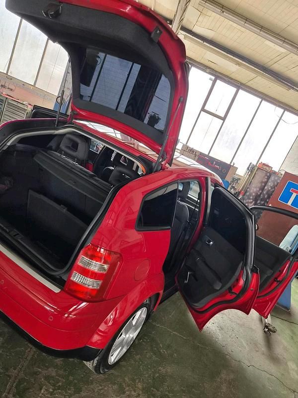 Gebraucht Audi A2 75 PS (55 kW) 2002 Rot Kleinwagen