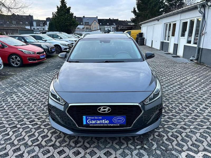 Gebraucht Hyundai i30 YES! 140 PS (102 kW) 2020 Grau Kombi