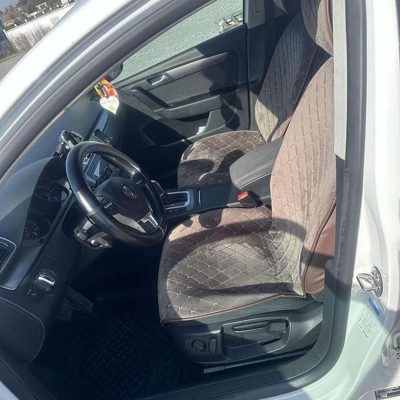 Gebraucht VW Passat Comfortline 140 PS (102 kW) 2011 Limousine