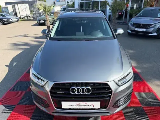 Gebraucht Audi Q3 S-Line 180 PS (132 kW) 2016 Grau SUV