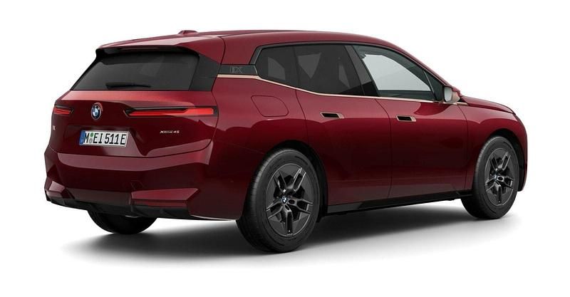 Gebraucht BMW iX Shadowline 300 kW (408 PS) 2025 Rot SUV