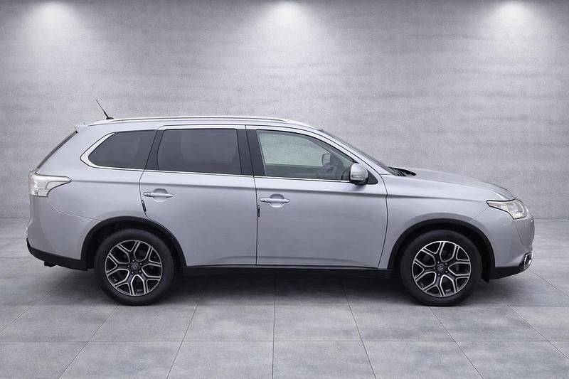 Gebraucht Mitsubishi Outlander 150 PS (110 kW) 2015 SUV