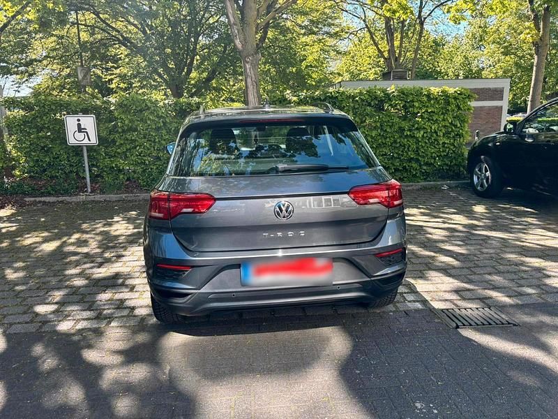 Second-hand VW T-Roc 115 CP (84 kW) 2019 Gri SUV