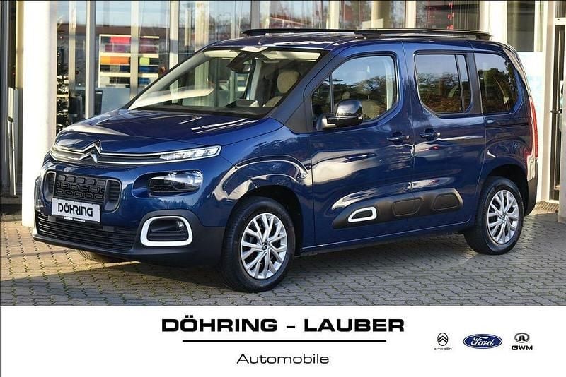 Blau Gebraucht 2022 Citroën Berlingo Feel Van / Kleinbus | 18.990 € (Fairer Preis) - Bild 1/4