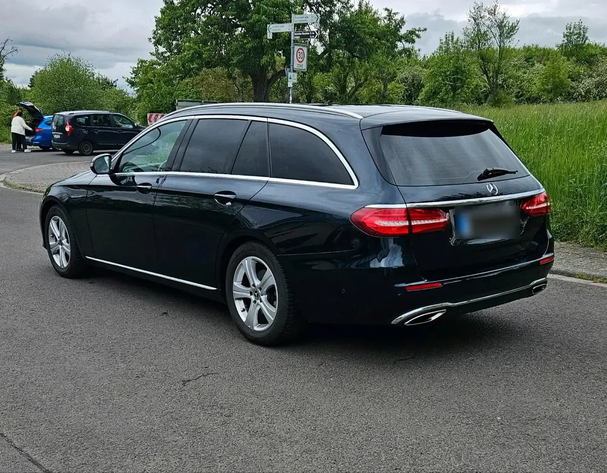 Brugt Mercedes E250 Avantgarde 211 HK (155 kW) 2017 Grøn Stationcar