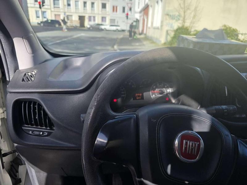 Gebraucht Fiat Doblò 75 PS (55 kW) 2016 Van / Kleinbus