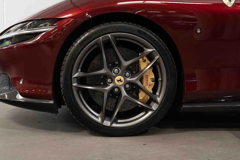 Gebraucht Ferrari Roma 620 PS (456 kW) 2021 Rot Coupé