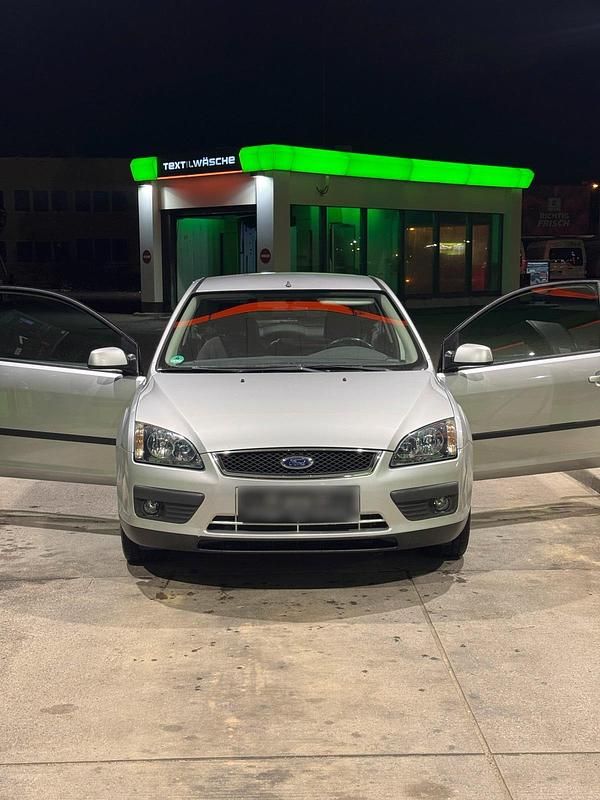 Gebraucht Ford Focus Sport 101 PS (74 kW) 2006 Coupé