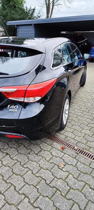 Gebraucht Hyundai i40 136 PS (100 kW) 2013 Schwarz Limousine