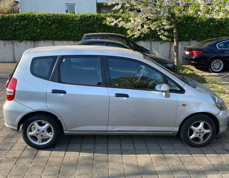 Silber Gebraucht 2003 Honda Jazz Kleinwagen | 2.400 € - Bild 1/4