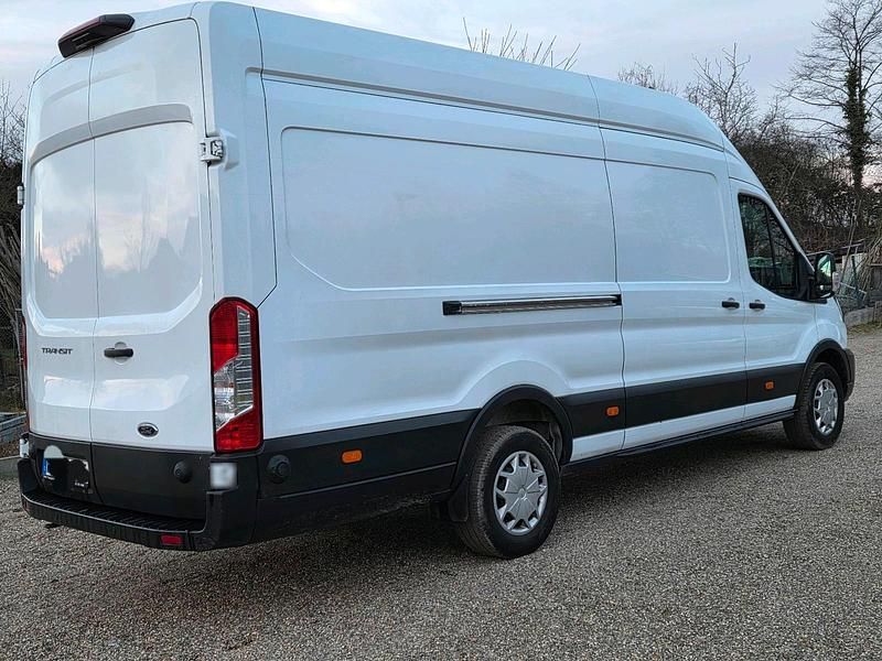Gebraucht Ford Transit 139 PS (102 kW) 2024 Weiß Van / Kleinbus